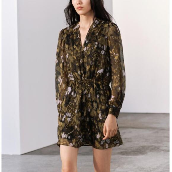 Zara Camouflage Green Printed Short Long Sleeve Dress ZW Collection - Picture 1 of 12